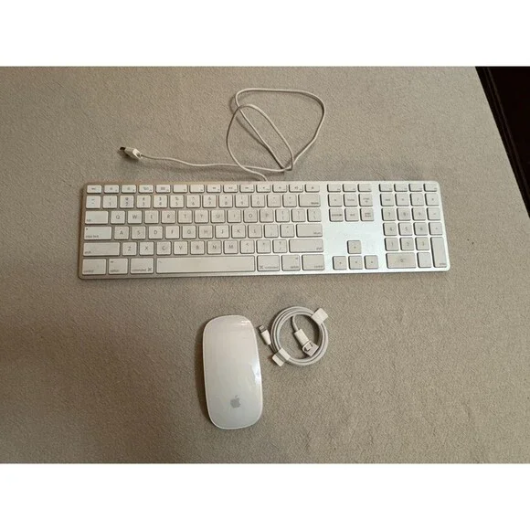 IMac Apple A1243 Aluminum Keyboard USB Wired Numeric Keypad Full Size Tested - Picture 1 of 4